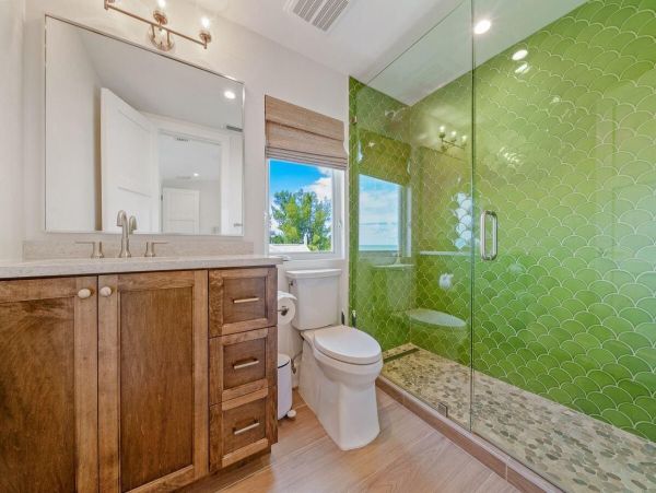 New Luxury Beach House on Anna Maria Island Wow Factor
