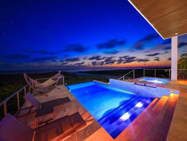 New Luxury Beach House on Anna Maria Island Wow Factor