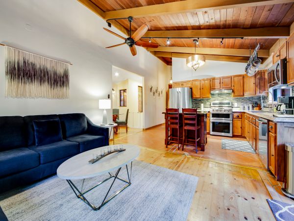 Sonoma County Home 1019725