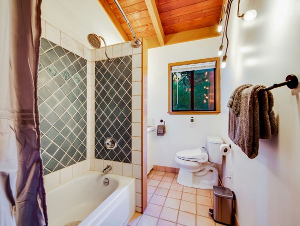 Sonoma County Home 1019725