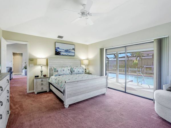 Marco Island Beautiful 3 Bedroom Canal View Home Sleeps 6