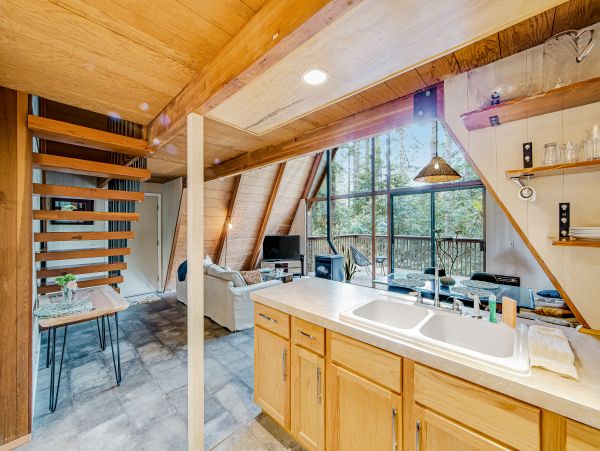 Sonoma County Home 1019730