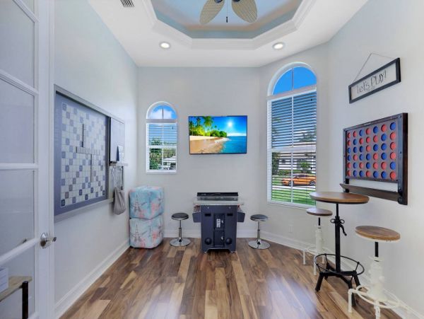 Marco Island 3 Bedroom Home with Private Pool