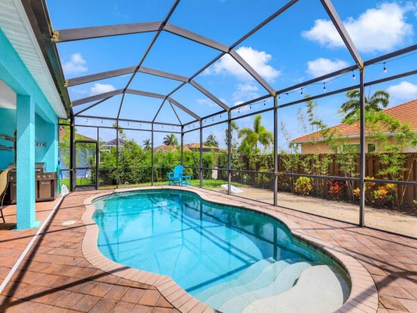 Marco Island 3 Bedroom Home with Private Pool