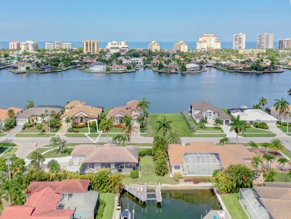 Marco Island 3 Bedroom Canal Front Home with Dock and Pool