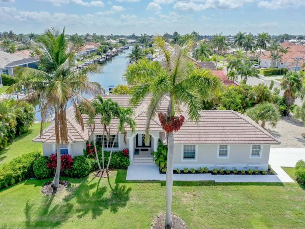 Marco Island 3 Bedroom Canal Front Home with Dock and Pool