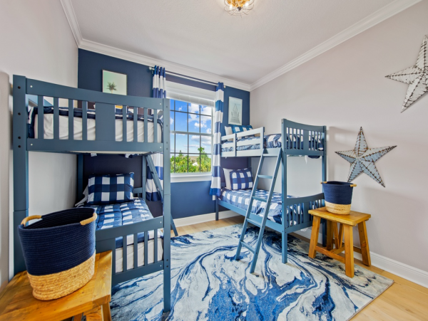 Holmes Beach Vacation Rental - Anna Maria Island Luxury Rental with Pool & Lanai