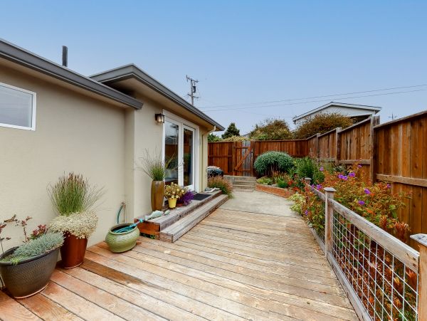 Sonoma County Home 1019742