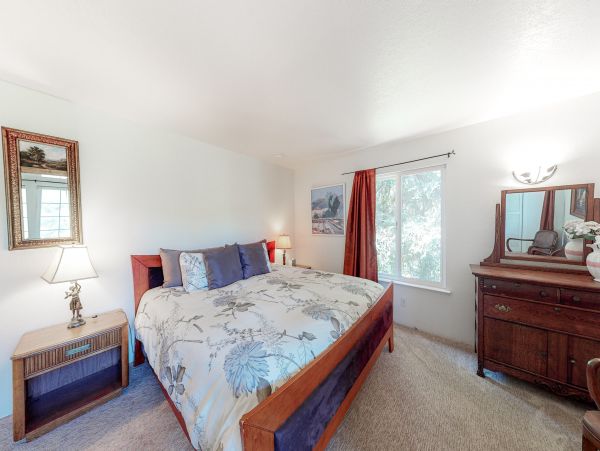 Sonoma County Home 1019744