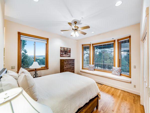 Sonoma County Home 1019746