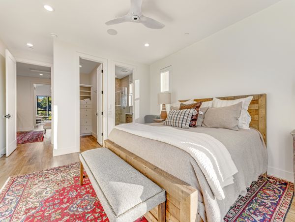 Luxury 3 Bedroom Home with Pool & Spa in Healdsburg