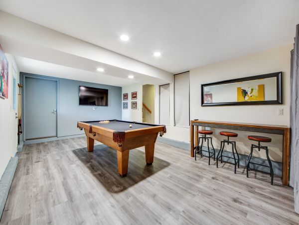 Luxurious 3 Bedroom Home with Spa in Santa Rosa