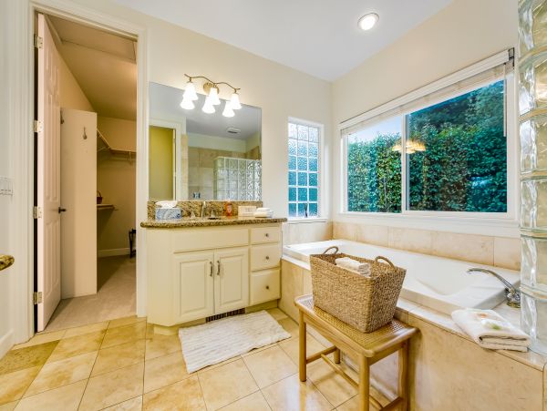 Sonoma County Home 1019755