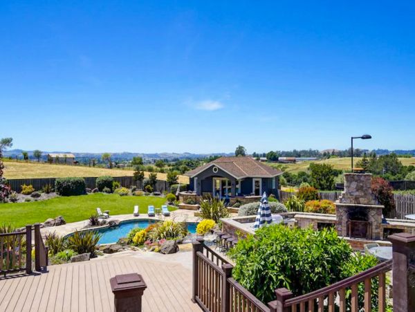 Sonoma County Home 1019758