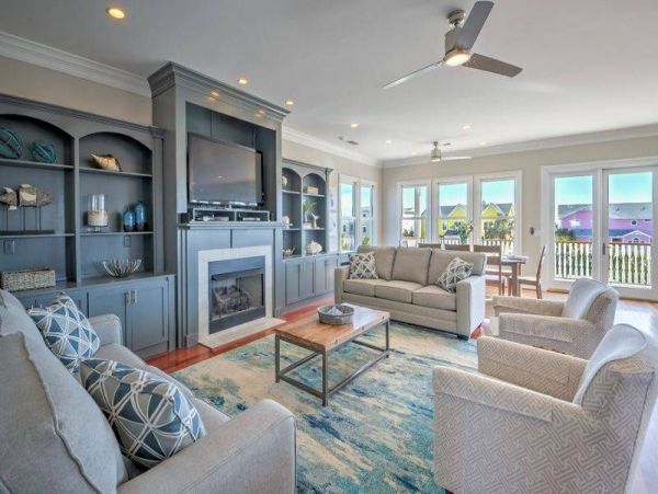 Beautiful 8 Bedroom Vacation Home in Isle of Palms