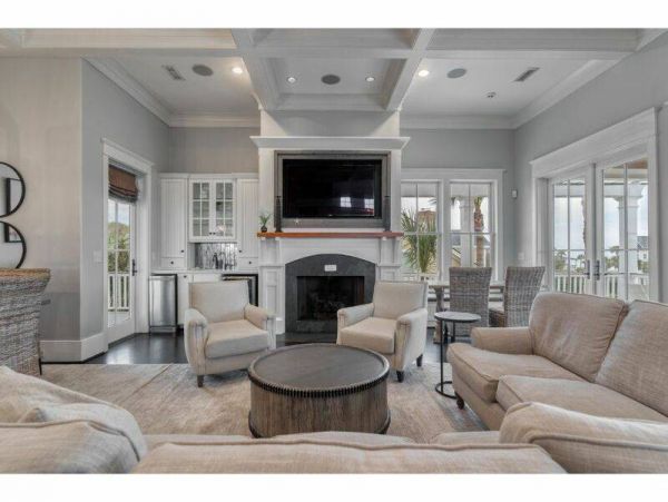 Isle Of Palms Home 1019765