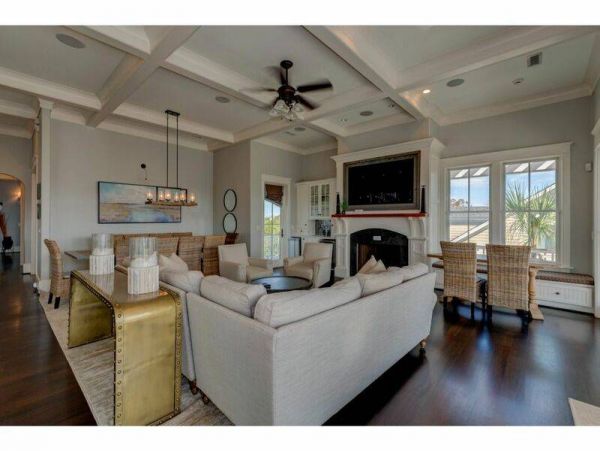Isle Of Palms Home 1019765