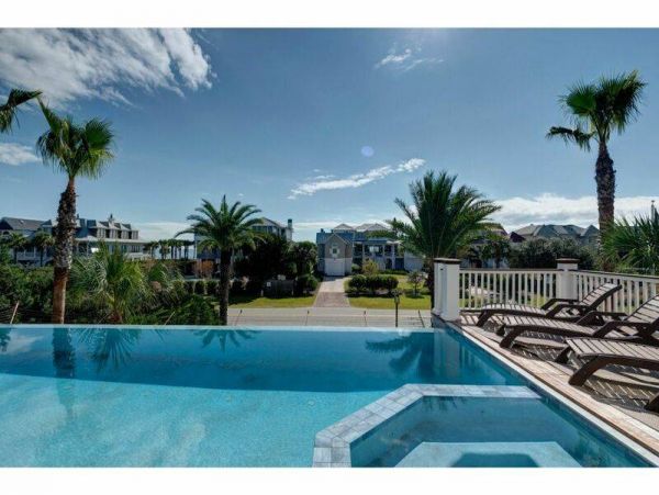 Isle Of Palms Home 1019765