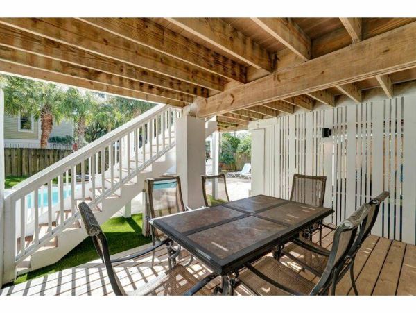 Charming Four Bedroom Isle of Palms Vacation Rental Home