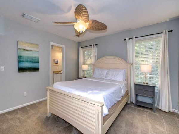 Charming Four Bedroom Isle of Palms Vacation Rental Home