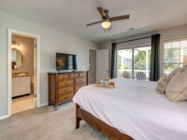 Charming Four Bedroom Isle of Palms Vacation Rental Home