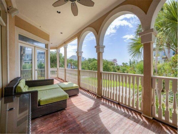 Mediterranean Luxury 8 Bedroom Vacation Home