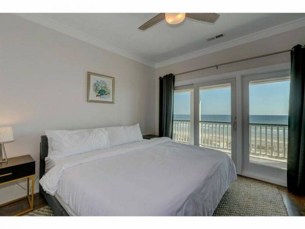 Isle Of Palms Home 1019772