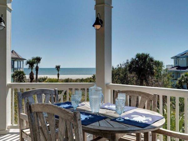 Beach Views Exceptional Interior Isle of Pine Vacation Home