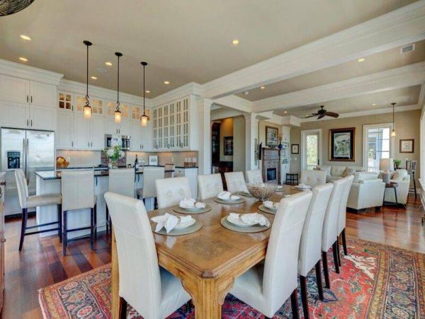 Beach Views Exceptional Interior Isle of Pine Vacation Home