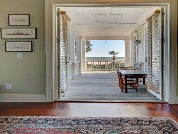 Beach Views Exceptional Interior Isle of Pine Vacation Home