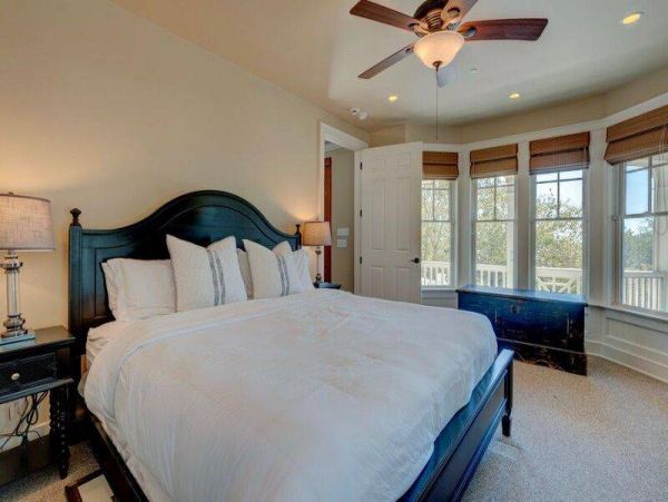 Beach Views Exceptional Interior Isle of Pine Vacation Home