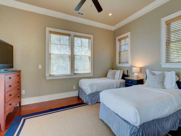 Beach Views Exceptional Interior Isle of Pine Vacation Home