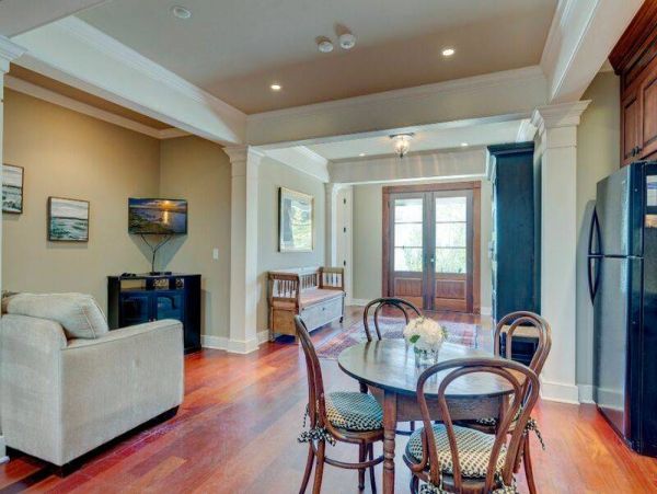 Beach Views Exceptional Interior Isle of Pine Vacation Home