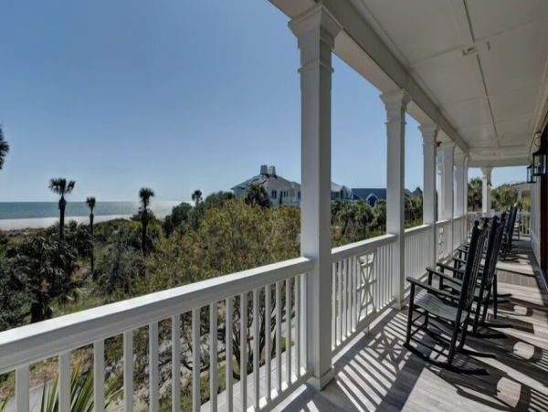Beach Views Exceptional Interior Isle of Pine Vacation Home