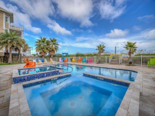 Oceanfront Isle of Palms Vacation Home Sleeps Twenty Guests