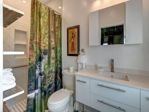 Oceanfront Isle of Palms Vacation Home Sleeps Twenty Guests