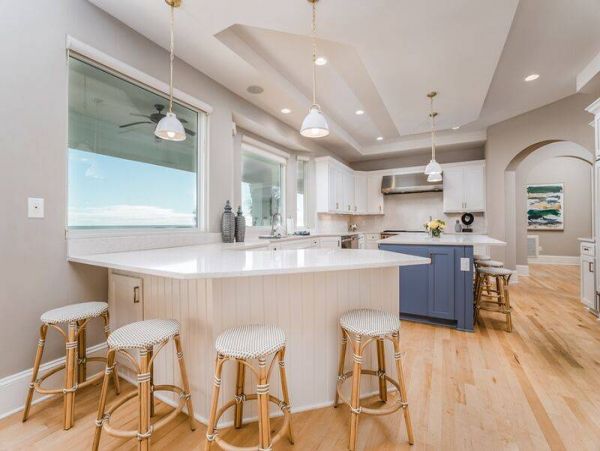 Oceanfront Luxury Vacation Home in Isle of Palms with Private Pool