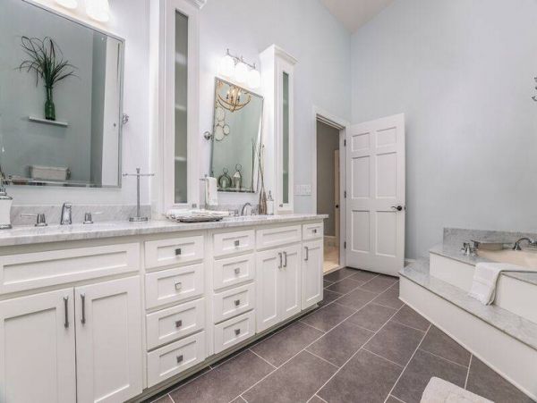 Oceanfront Luxury Vacation Home in Isle of Palms with Private Pool