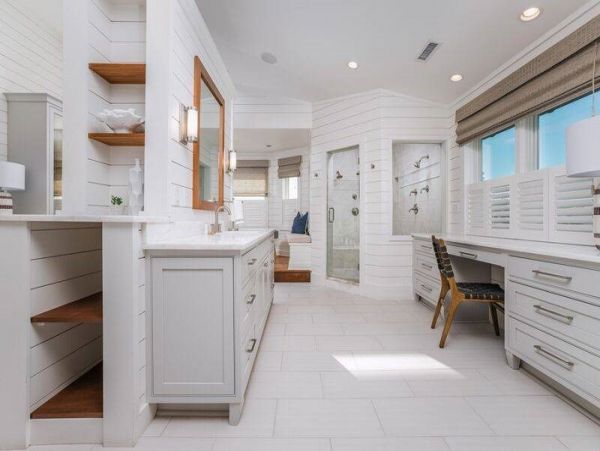Oceanfront Luxury Vacation Home in Isle of Palms with Private Pool