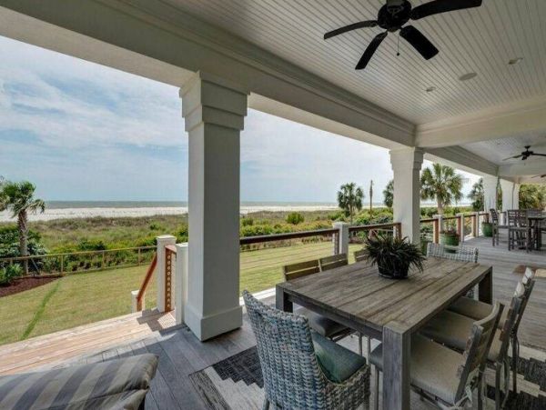 Oceanfront Luxury Vacation Home in Isle of Palms with Private Pool