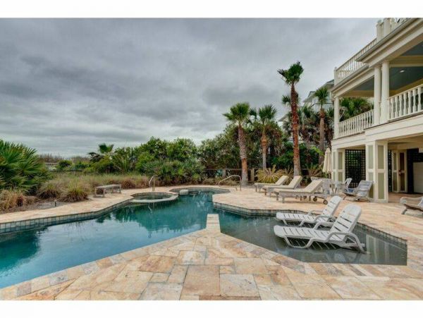Isle Of Palms Home 1019786