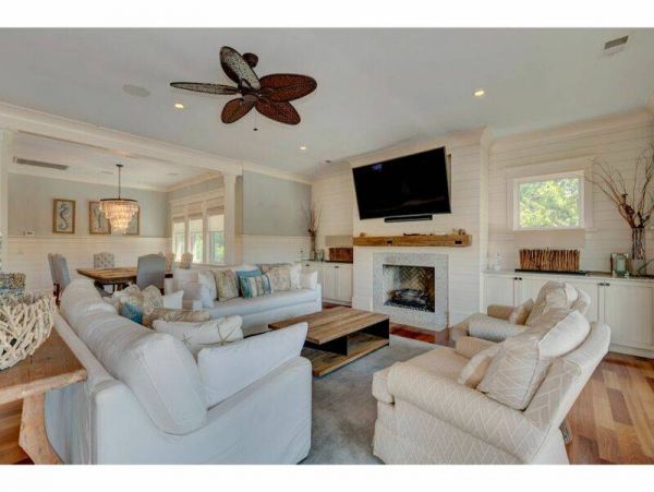 Isle Of Palms Home 1019787