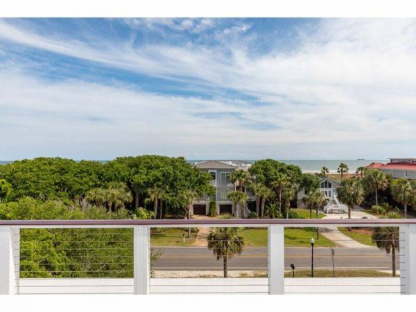 Isle Of Palms Home 1019787