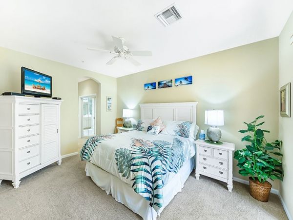 Naples Condo 1019791