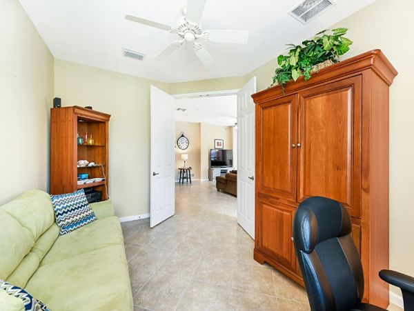 Naples Condo 1019791