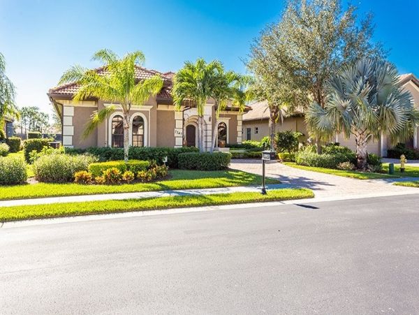 Naples Home 1019792