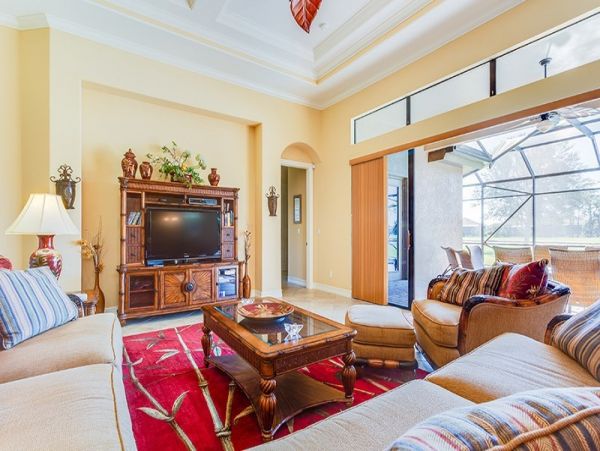 Naples Home 1019792