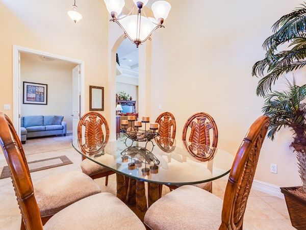 Naples Home 1019792