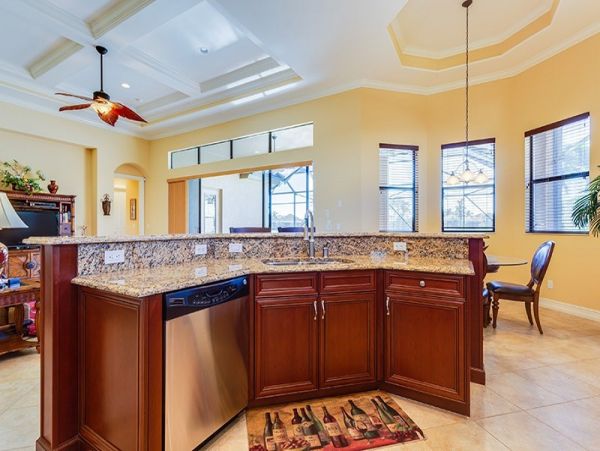 Naples Home 1019792