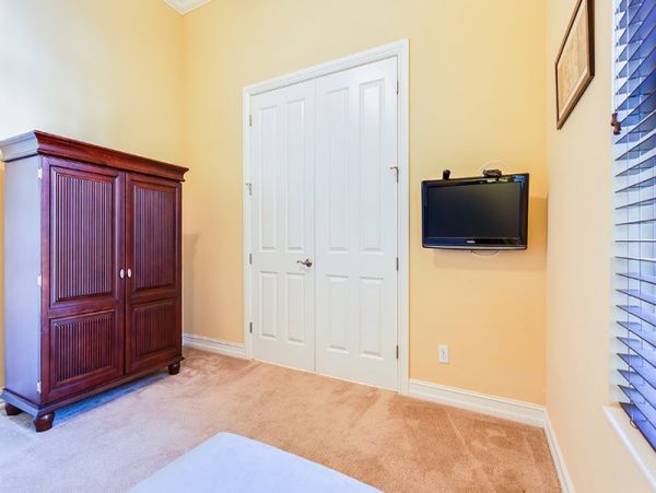 Naples Home 1019792